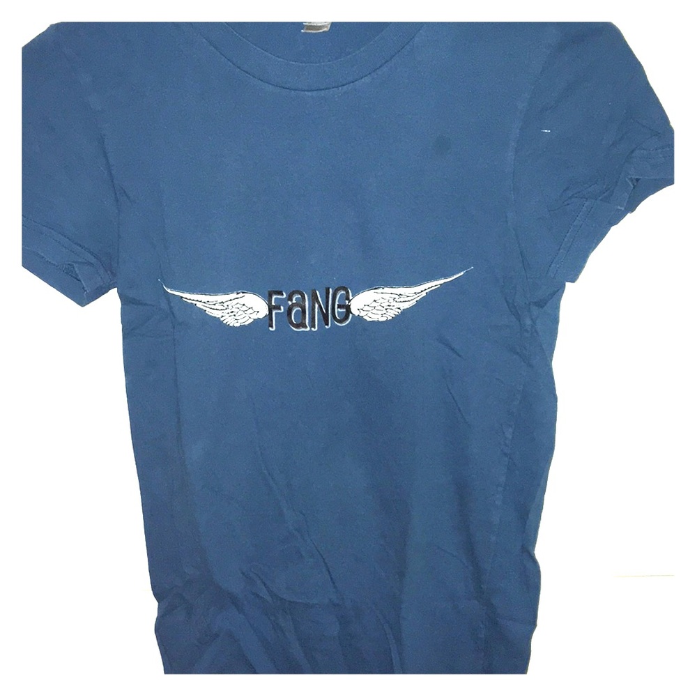 Maximum Ride “Fang” Wings blue graphic tee